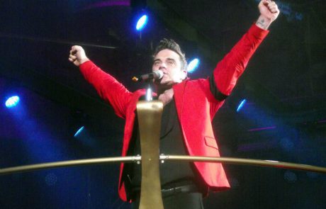 בא להרעיד את הפארק: רובי וויליאמס מגיע לישראל